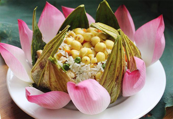 Từ Hoa Hồng tới Hoa Dâm Bụt: Hương hoa nâng cao sáng tạo ẩm thực như thế nào